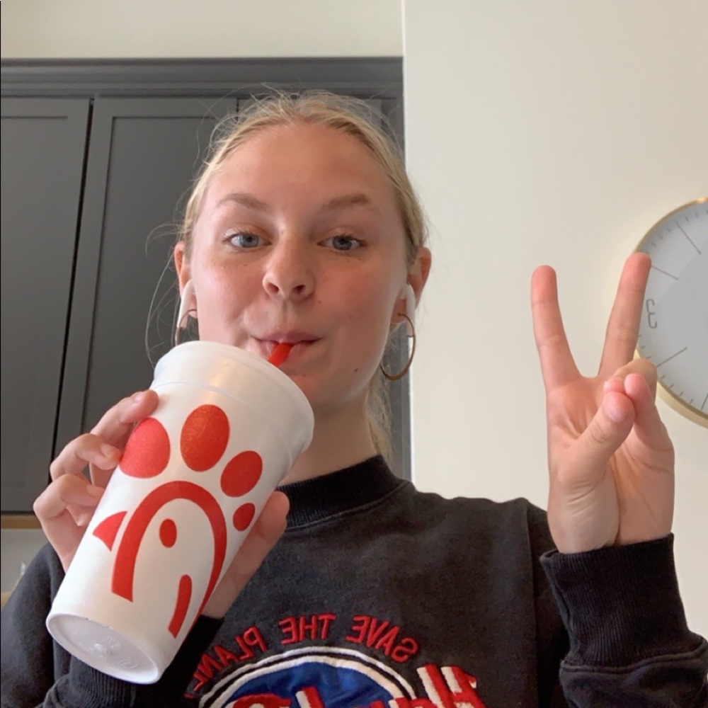 Meet your Posher, Kendall